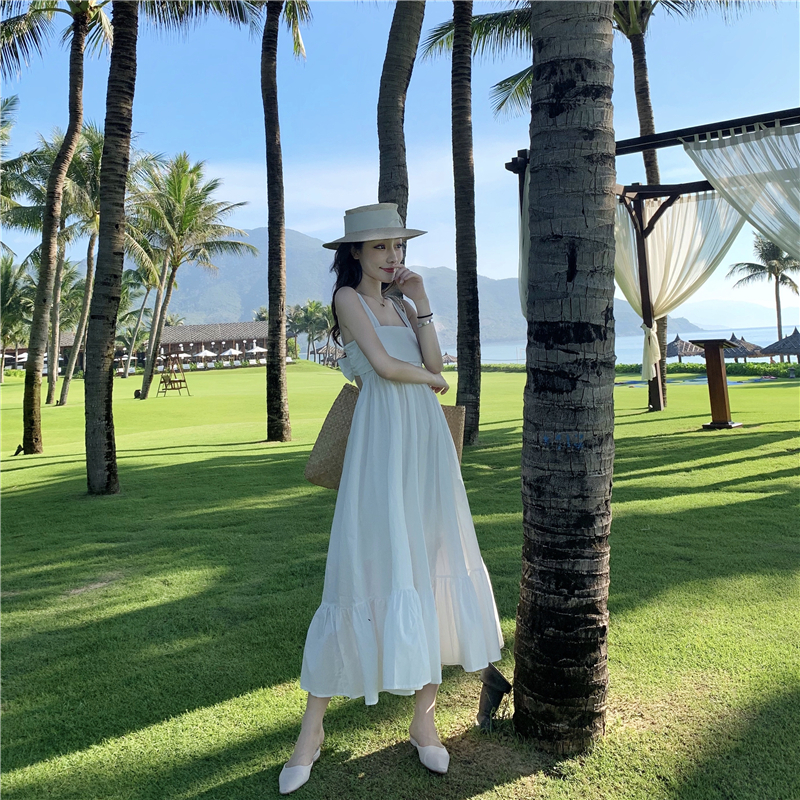 バックシャン ティアード リゾート ワンピース ティアードワンピース 膝下 ロング ロング丈 マキシ マキシ丈 アンクル丈 袖なし ノースリーブ スクエアネック 襟なし フレア Aライン リボン バッ